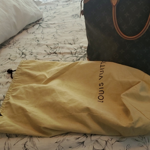 🎈🎈vintage lockit Louis Vuitton bag🎈 - Picture 5 of 8